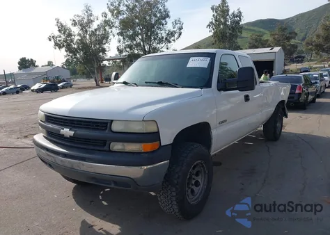 2000 Chevrolet Silverado 2500 z USA, uszkodzony, nr VIN 1GCGC29UXYE421259